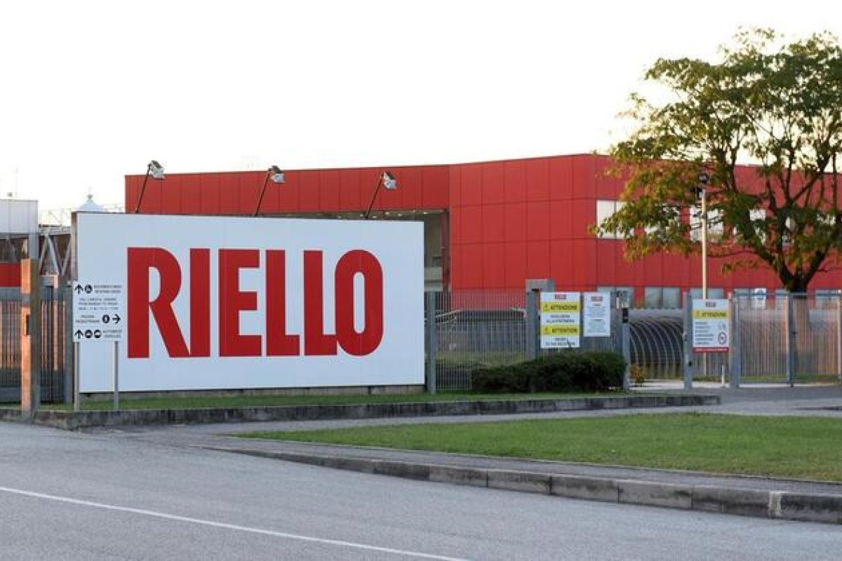 Plombier expert Vergne Ferroli Riello Unical